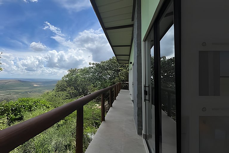 Vista que seduz: lareira, hidro e BalanCéu