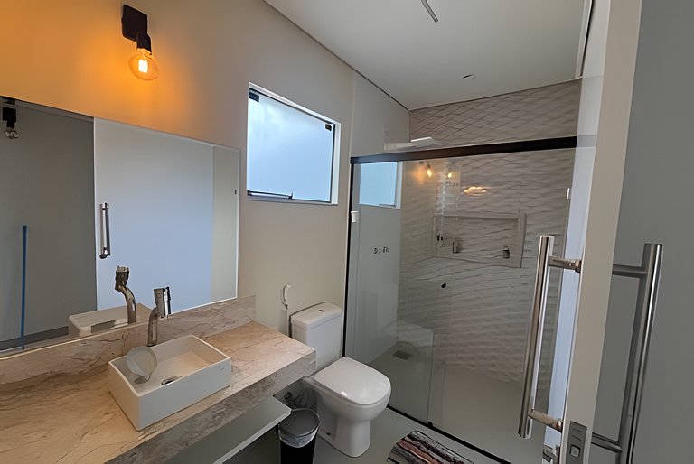 Vista que seduz: lareira, hidro e BalanCéu